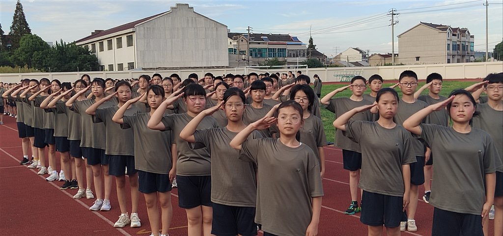 单个军队动作3.jpg