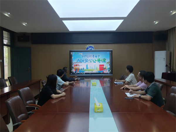 行政.jpg
