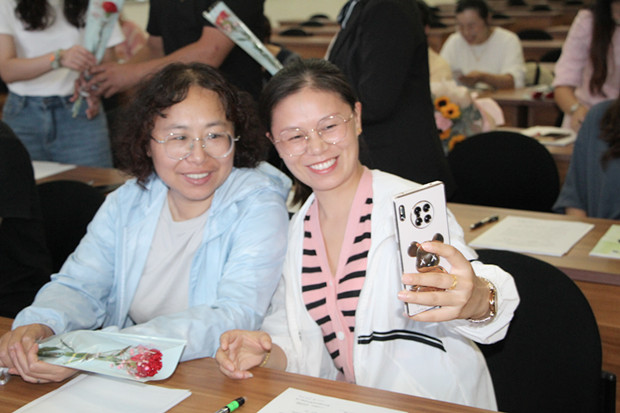师徒薛娟.jpg