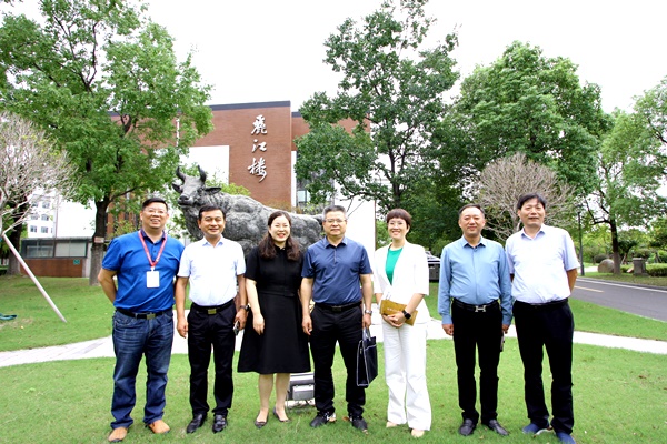 IMG_9862.JPG IMG_9862.JPG