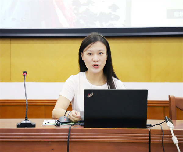 花梦露_副本.jpg 花梦露_副本.jpg