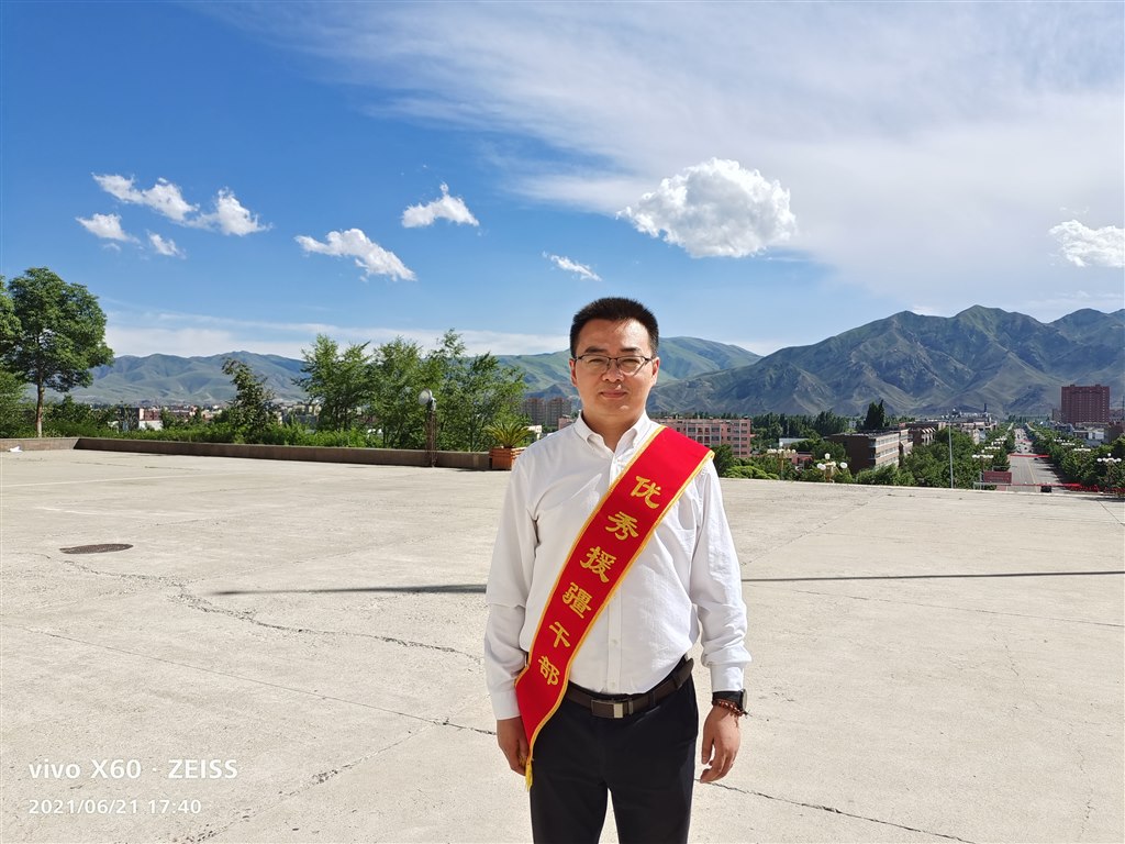 徐献鹤.JPG