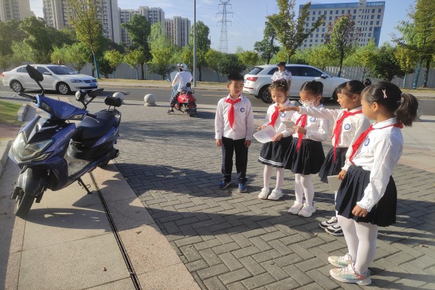 图2.4_副本.jpg