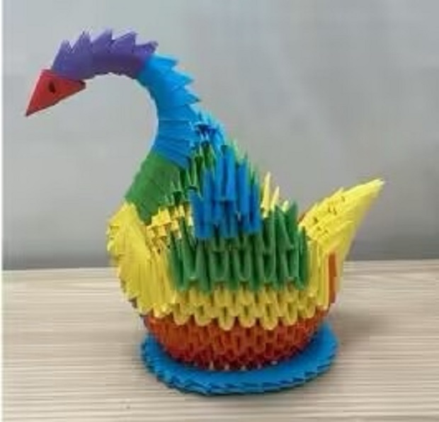 3、折纸天鹅.JPG