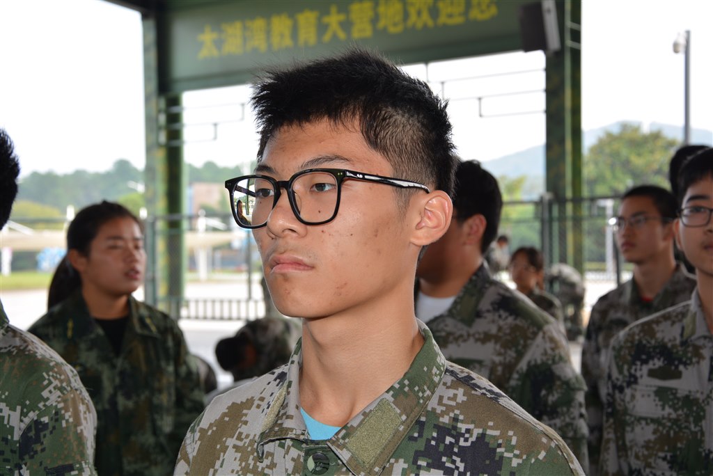 包泽瑞.JPG