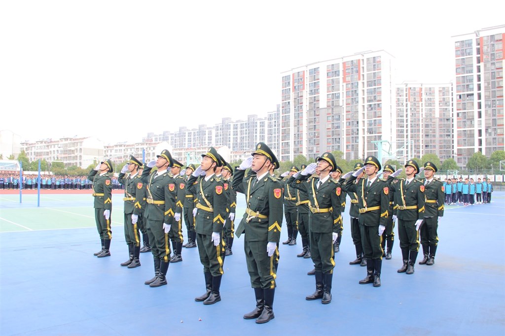 新一届国旗班 方阵2.JPG
