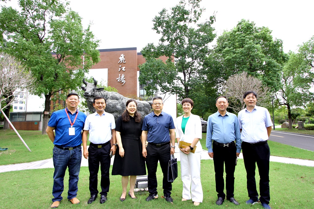 IMG_9862.JPG IMG_9862.JPG