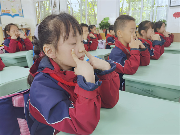 图片2.jpg