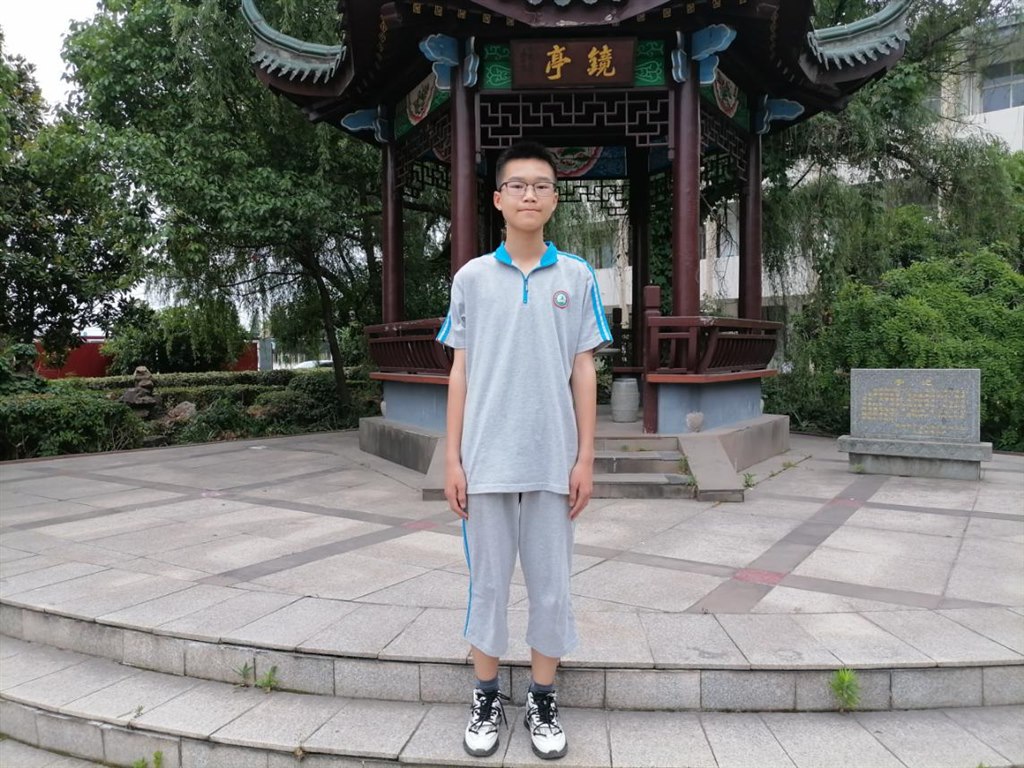 七2班宁志洪.jpg