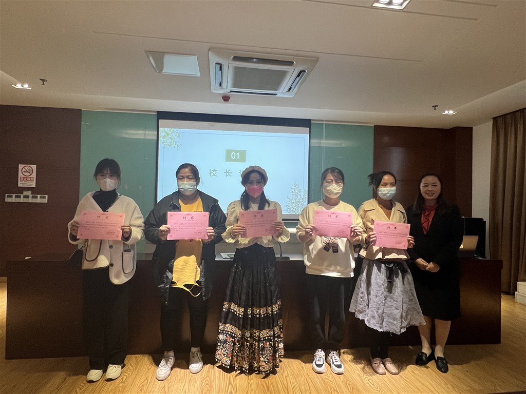 cc4ceb8c2cee4e92218a79debb1afa7.jpg