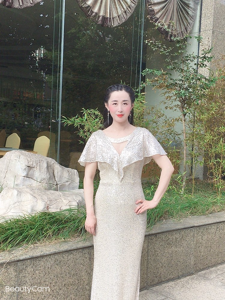 李小蕾.JPG