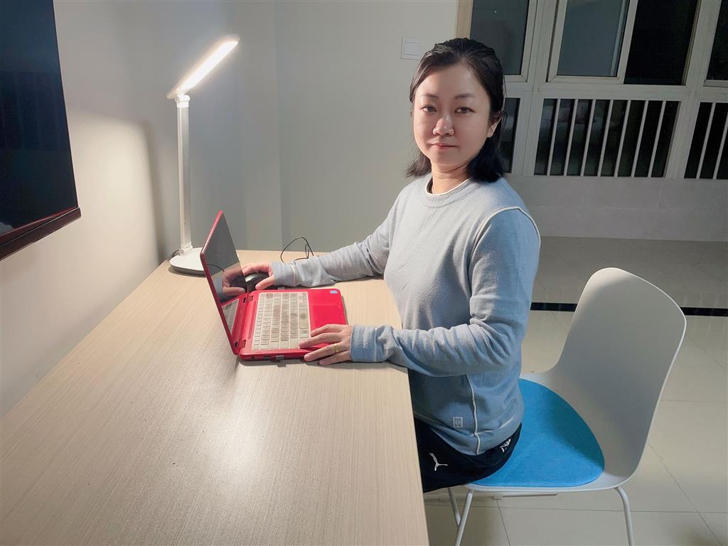 杨莉丽.png