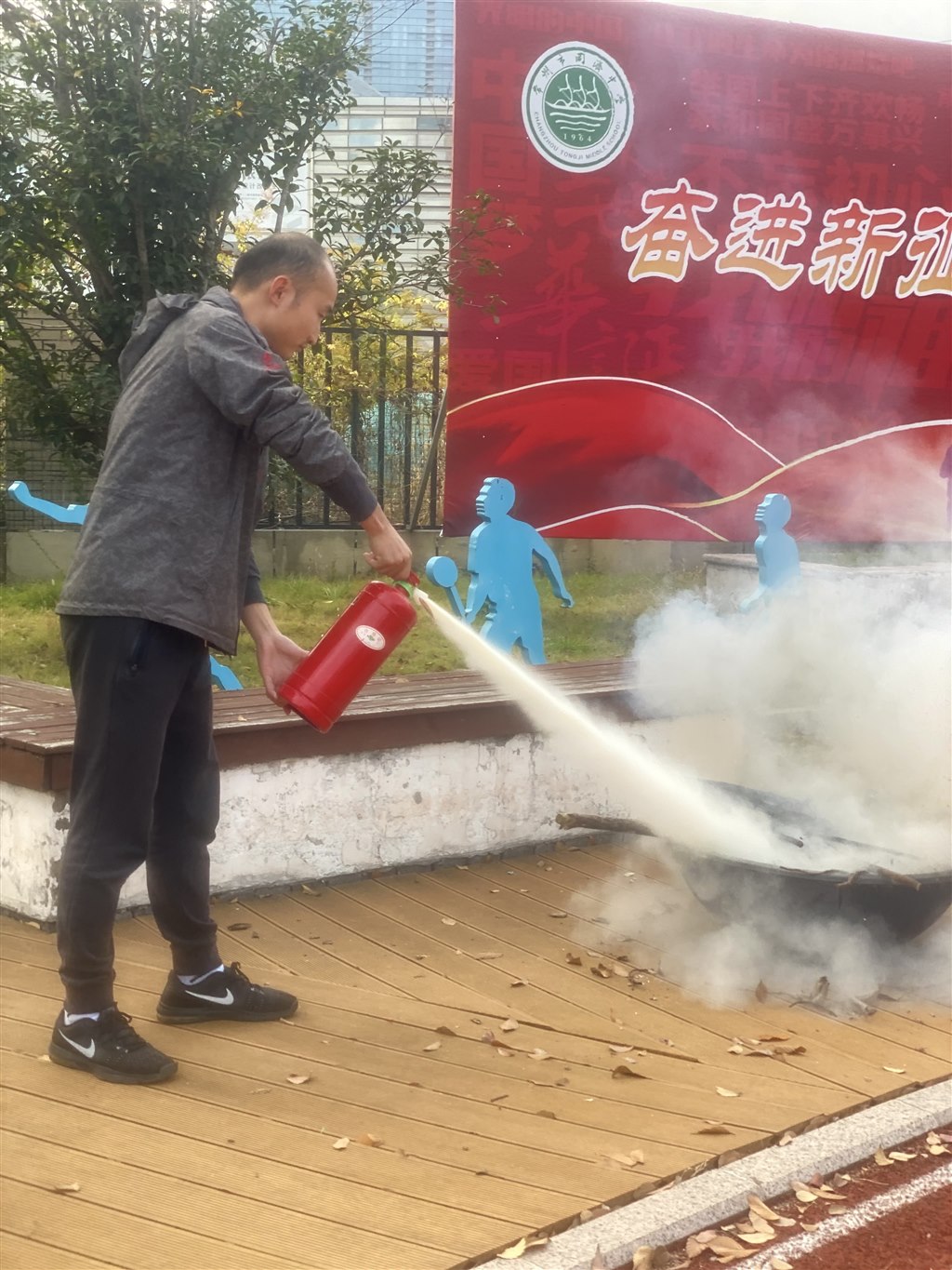 图片 221109 095227.jpg