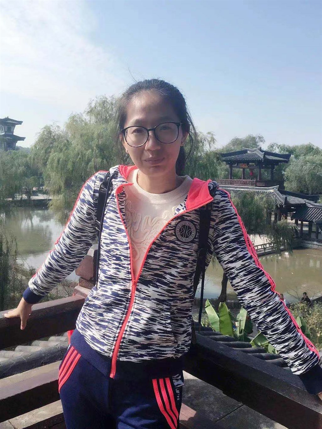 潘家小学  陈丽  多一分关心，多一分鼓励，就是给学生多一分进步的动力。.jpg