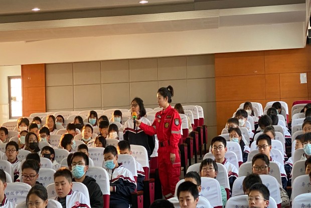 1V8V4R28QCB74HL(YGV0~Q0_副本.jpg