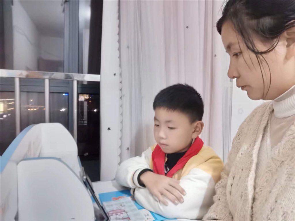 69f37ca5692111808e22bdadfae6969.jpg 69f37ca5692111808e22bdadfae6969.jpg