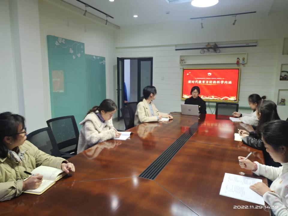 E858317DB67D664C033F634ADAA4AA03.jpg E858317DB67D664C033F634ADAA4AA03.jpg