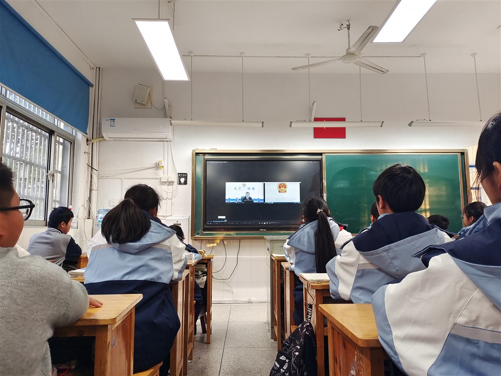 讲座3.jpg