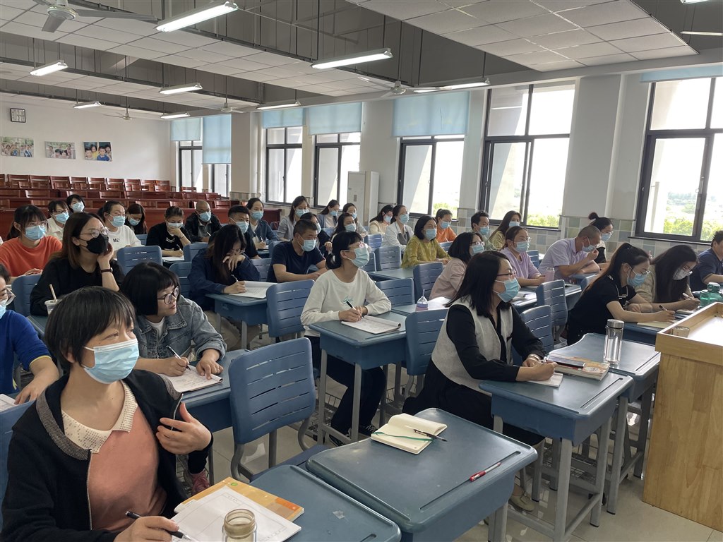 Cache_-4e4fde2f6ee9d58.jpg Cache_-4e4fde2f6ee9d58.jpg