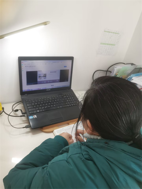 学习照片.jpg