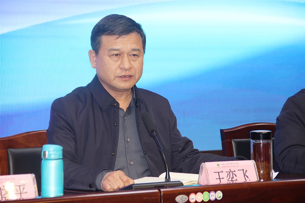 IMG_1051.JPG IMG_1051.JPG