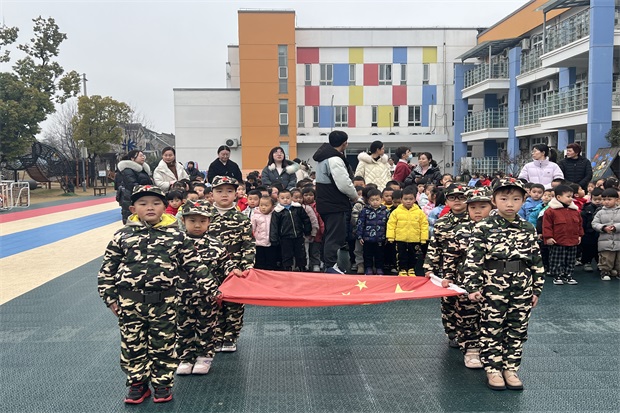 升旗手.jpg