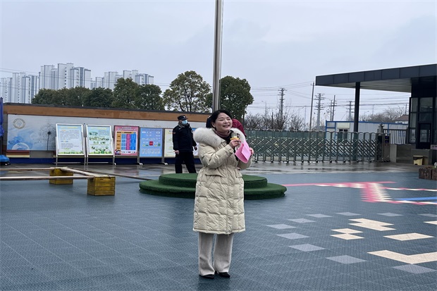 园长讲话.jpg