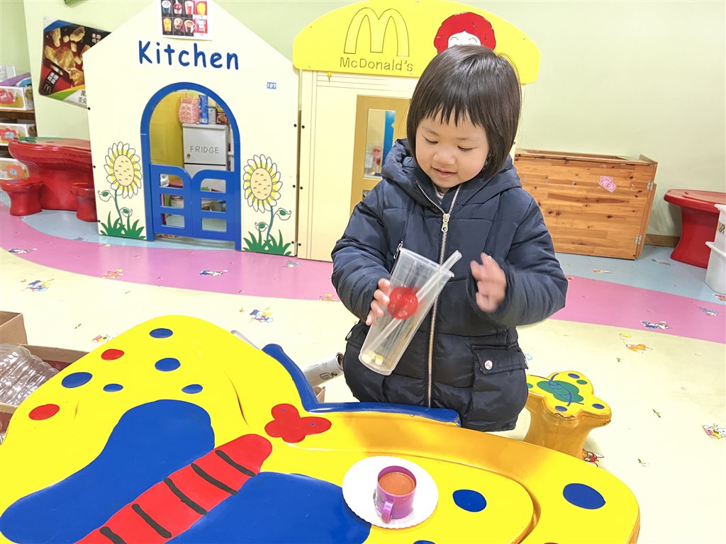 角色游戏2.jpg