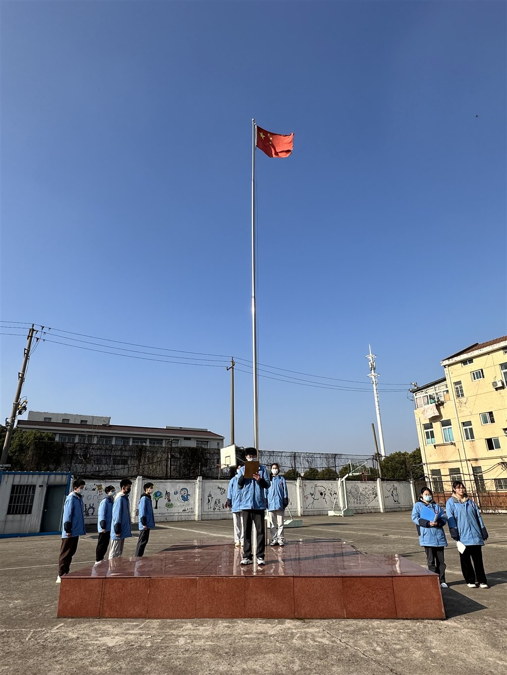 升旗1.JPG