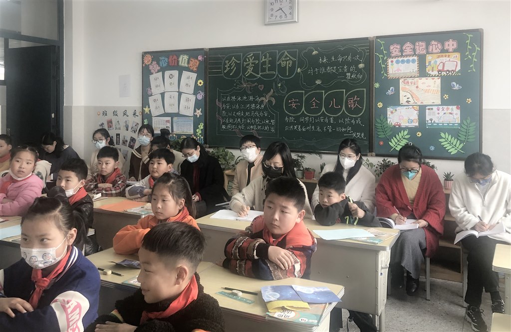 微信图片_20230308094140_副本.jpg