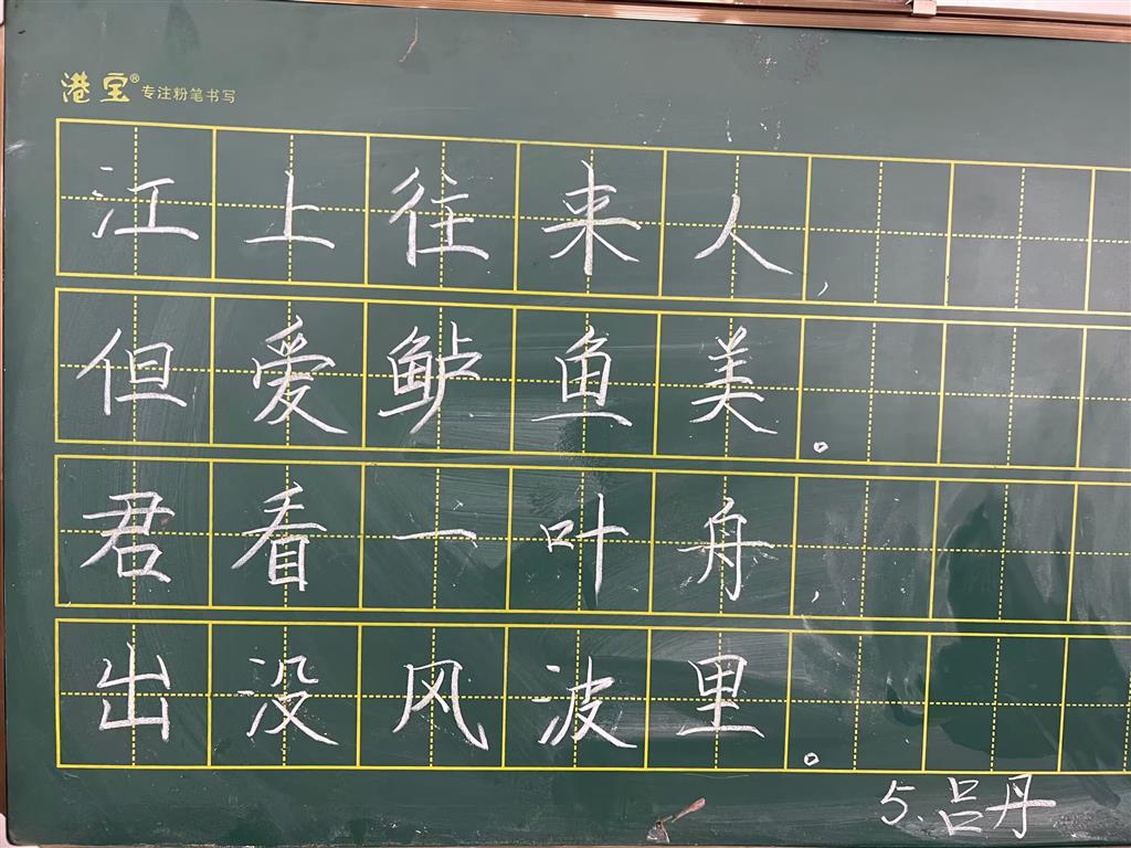 7D9F1C1549C1D1A71DC3FB5E5B9EF80B.png