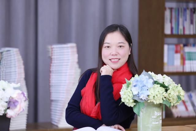 许敏.jpg