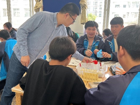 图片2.jpg