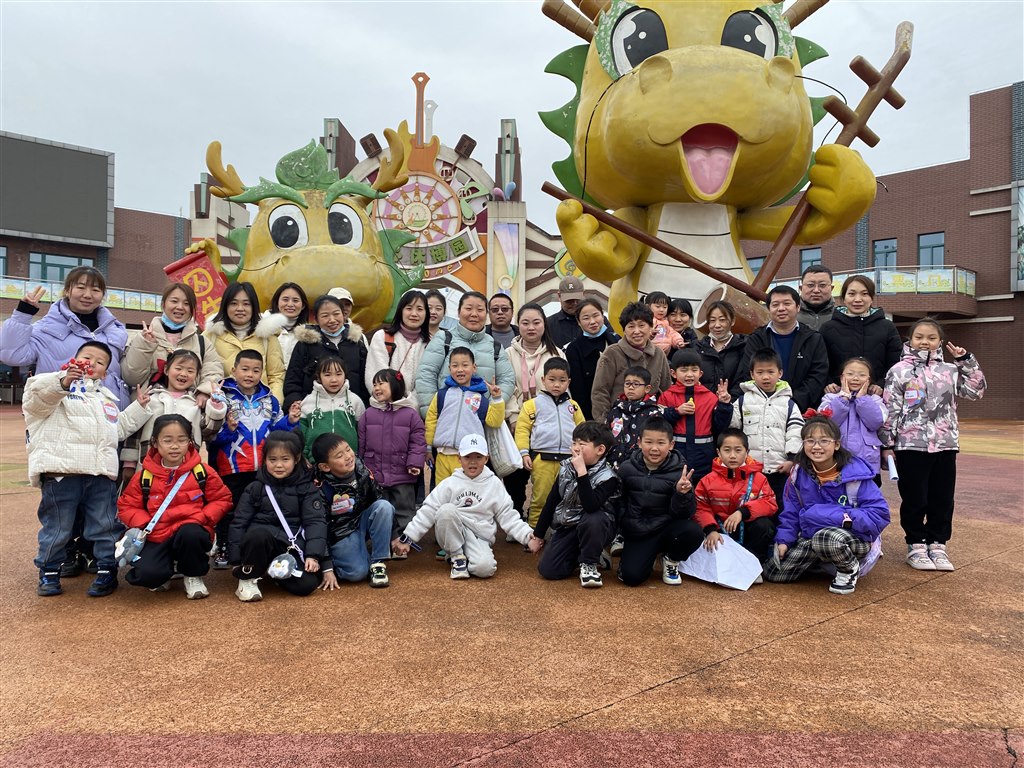 DCDA4B7C8EA664F3C8290821528922FA.jpg DCDA4B7C8EA664F3C8290821528922FA.jpg