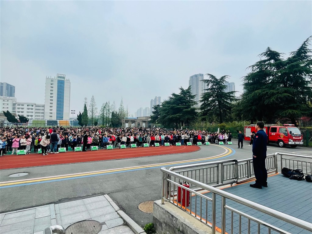 图1.jpg