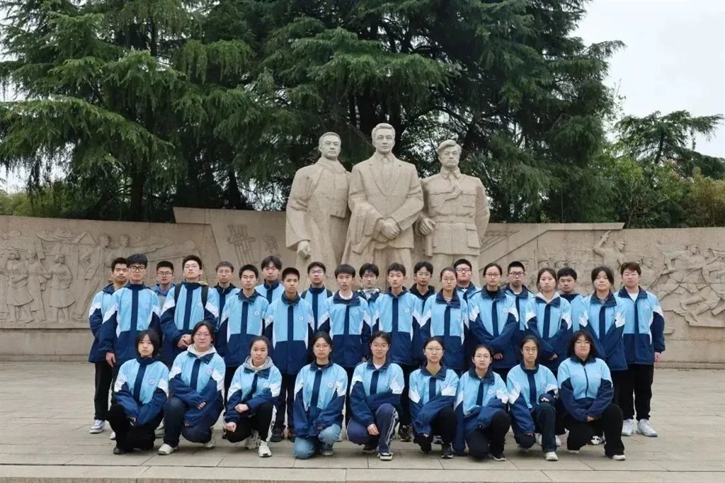 微信图片_20230407190135.jpg