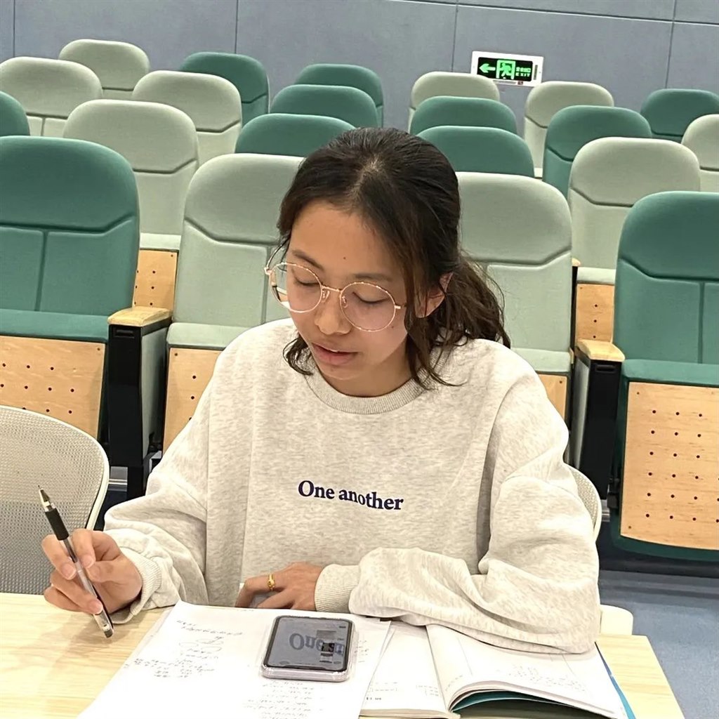 微信图片_20230418131652.jpg