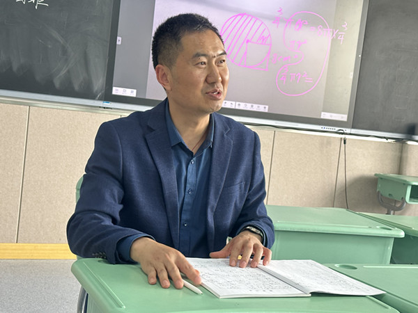 微信图片_20230418221630_副本.jpg