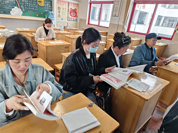 家长共读营3.jpg