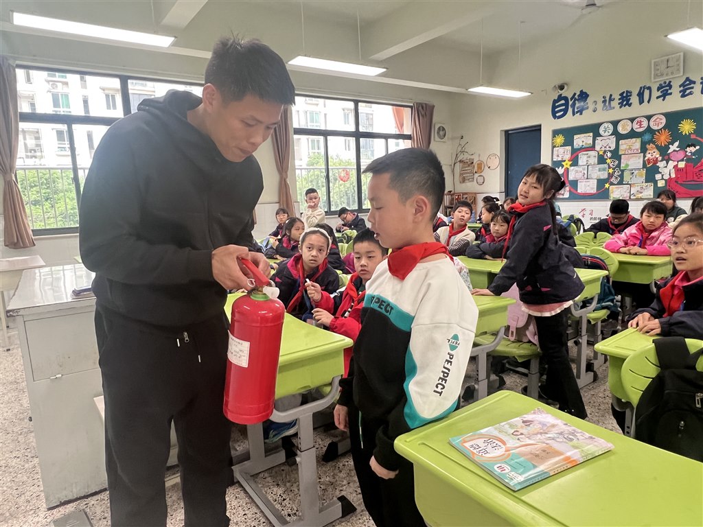 图片3.JPG