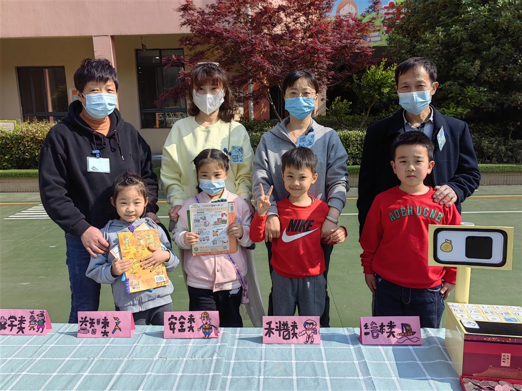 图书义卖 (5).jpg