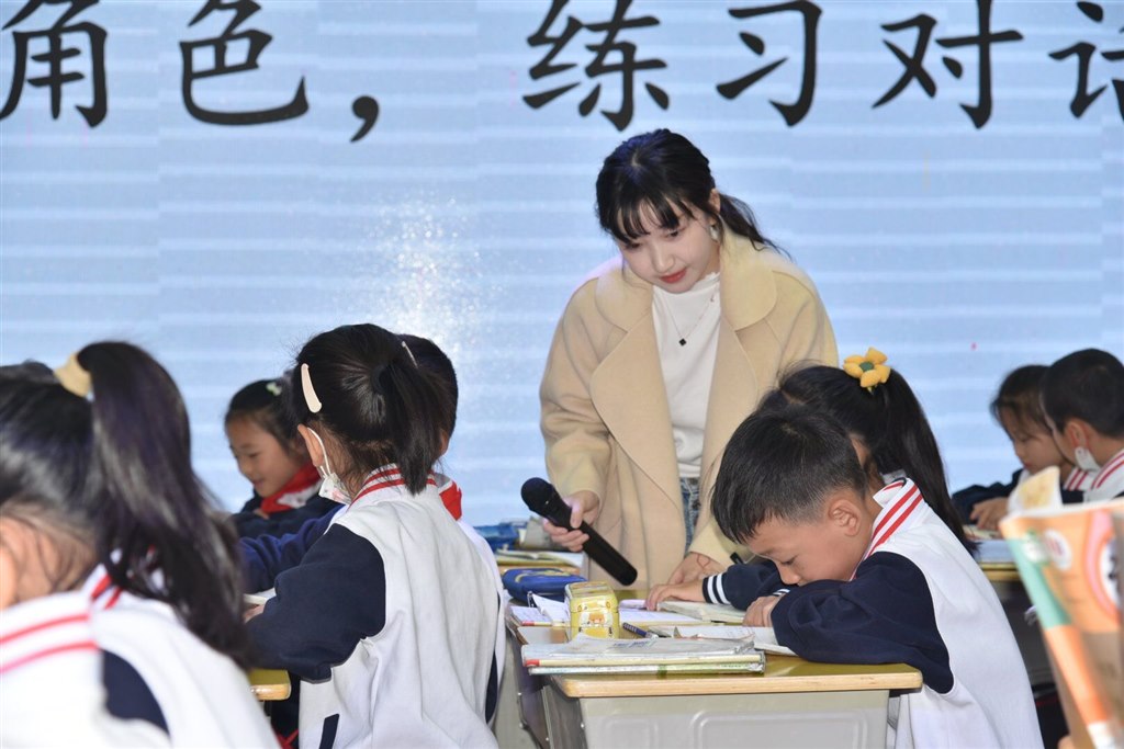 丽三 宋.jpg