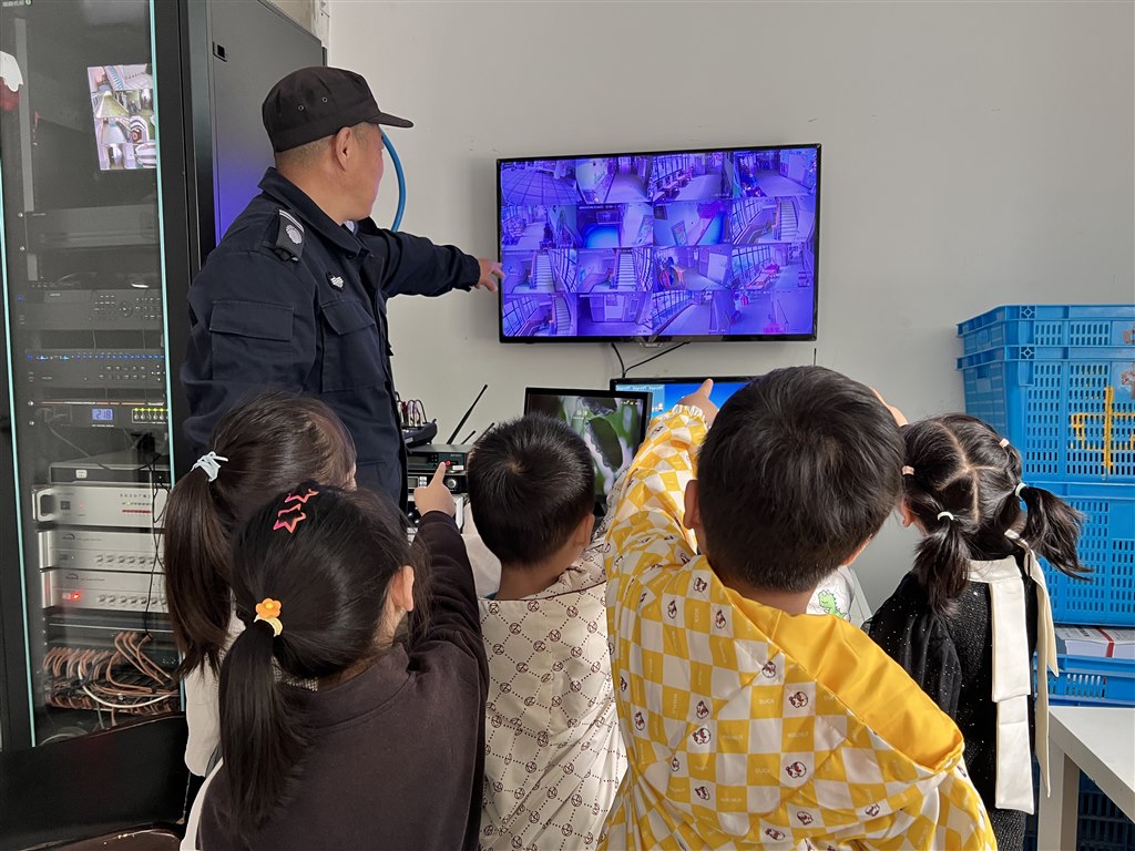 保安1.JPG