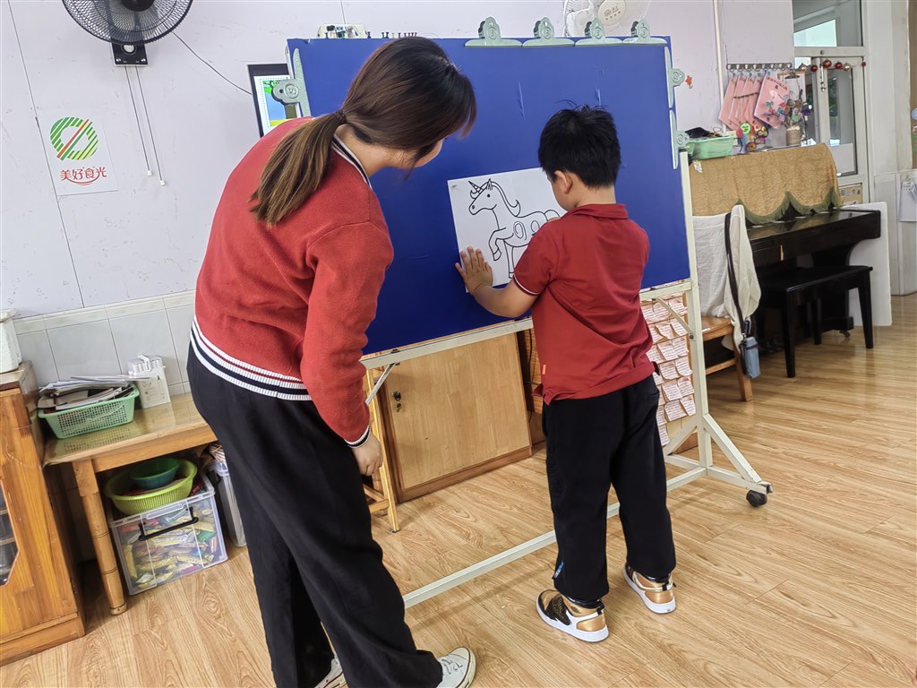 教学活动1.jpg 教学活动1.jpg