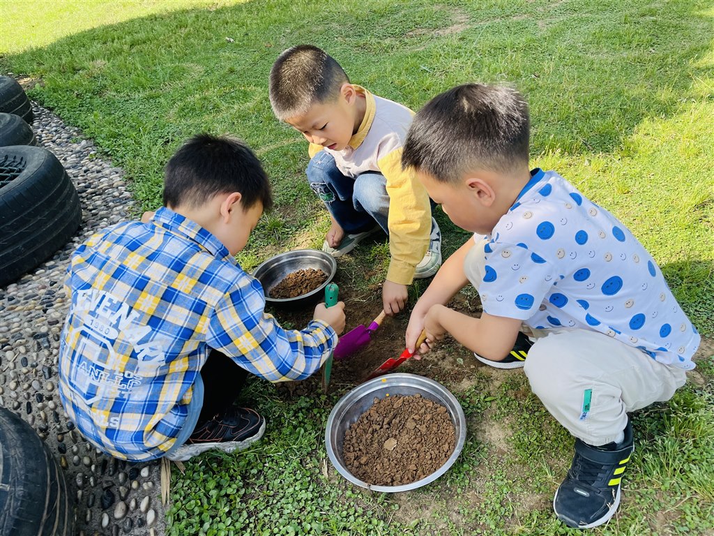 IMG_0122.JPG IMG_0122.JPG