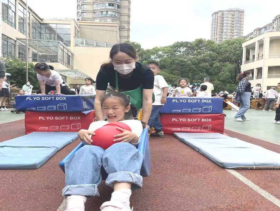 d93f493189494f0bb28b7e445115cf3.jpg d93f493189494f0bb28b7e445115cf3.jpg