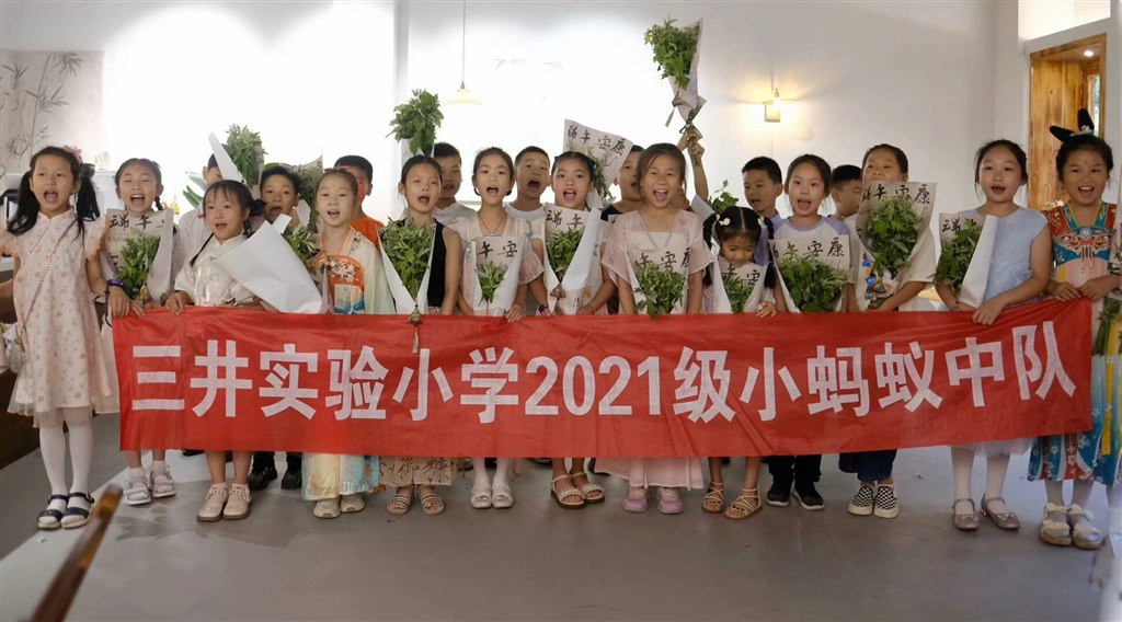 图1.jpg