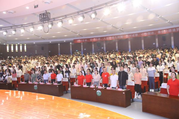 37561c537a0940abac795045846b4a97.jpg 37561c537a0940abac795045846b4a97.jpg