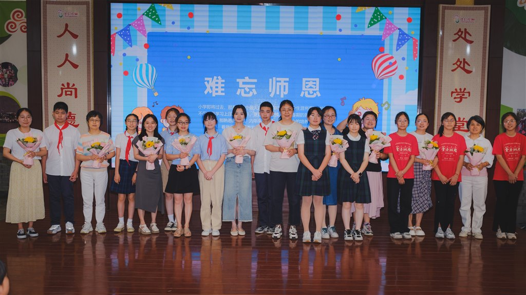 林南毕业照-147.jpg