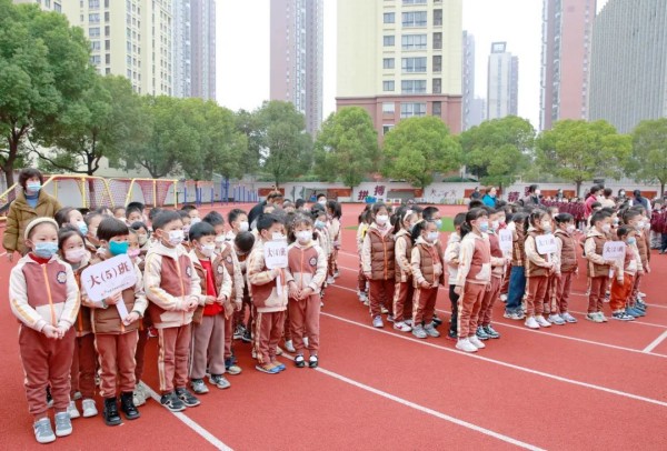 微信图片_20230322150516_副本.jpg